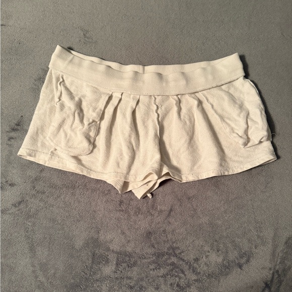 Vintage Juicy Couture Y2K White Track Shorts - Picture 6 of 6